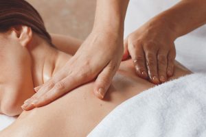 Being Healthier and More Beautiful Every Day with Neck Massage Technique